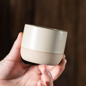 モダンなレトロなカンフーティーカップ粗陶器エスプレッソカップPC粘土素材食器洗い機オフィス家庭用安全マスターテイスティングカップ