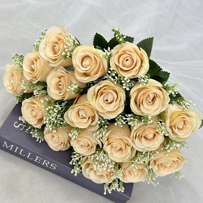 Champagne color