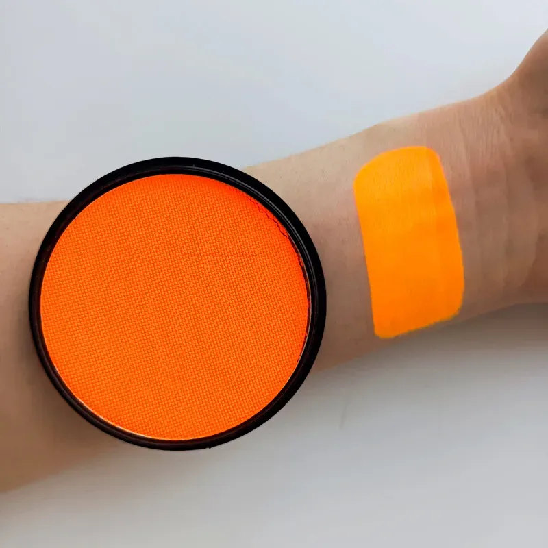 Fluorescence orange