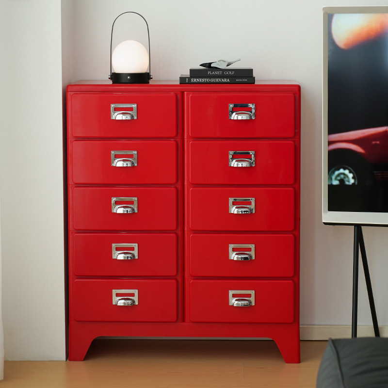 Deux colonnes de 2 couches (4 seaux) poudre de fille