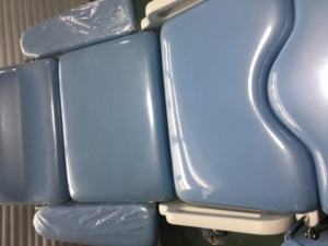 Ziekenhuis Elektrische Gynaecologische Examen Stoel Gynaecologie Eaminatie Verloskundige Leveringstafel Bed Met Stoel - Product Image 5