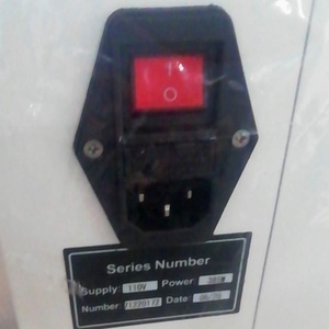 ชิลเลอร์อาบน้ำหมุนเวียนความร้อนอุณหภูมิต่ำ15C 3L DLK-5003 Chincan