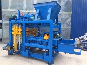 Лидер продаж, автоматическая машина для производства бетонных блоков QT 4-25 с компонентами сердечника PLC и насоса 220 В - Product Image 5