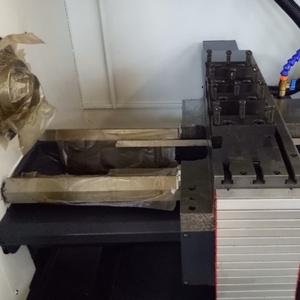Cina automatica Mini CNC tornio CK6130 con sistema di controllo digitale Fanuc e GSK per tornitura leggera e lavorazione - Product Image 5