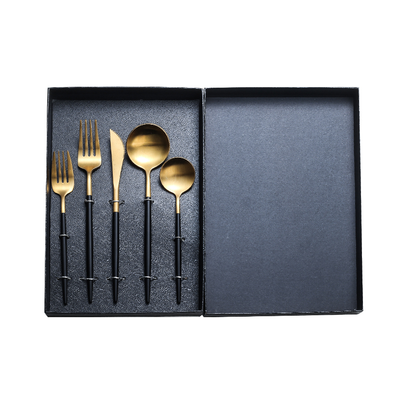 Oro + manico nero
