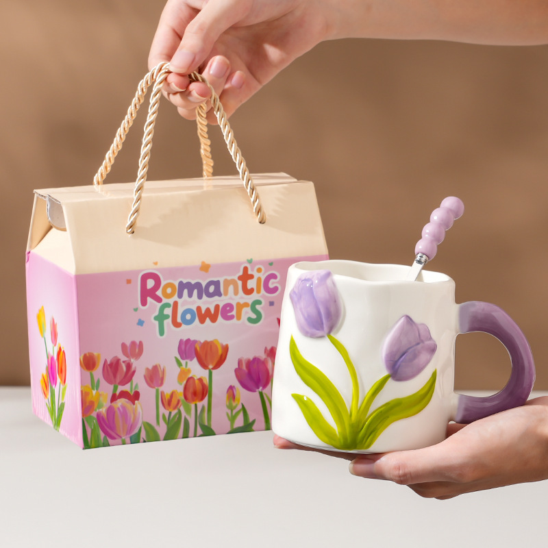 Single cup tulip purple spoon gift box