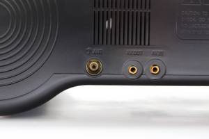 ポータブル9インチEVDVCD CD USB SDRMVBホームDVDプレーヤー (TVゲームFMラジオ付き)
