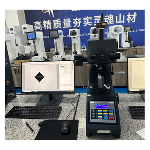 Tester per Auto Vickers di livello laboratorio con messa a fuoco automatica del sistema a circuito chiuso servocontrollo integrato per l'analisi delle immagini - Product Image 1