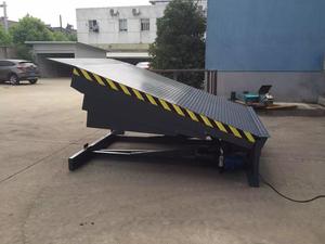 Gabelstapler-Lade container rampe spart Zeit und Arbeits entlade plattform