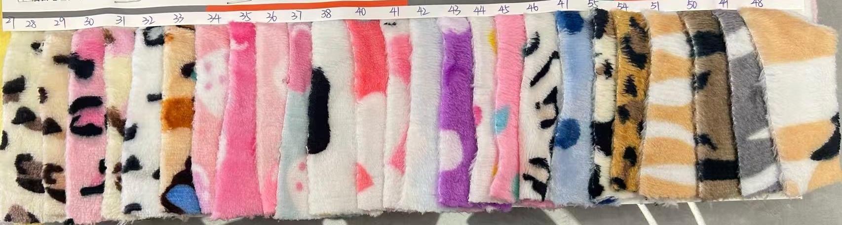 Veuillez nous contacter pour choisir la couleur