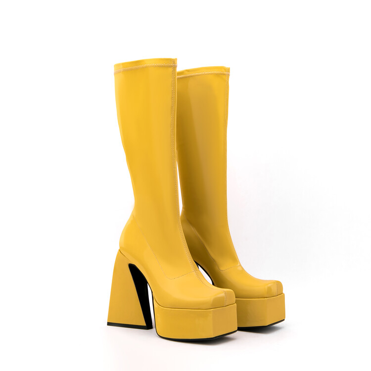 Jaune