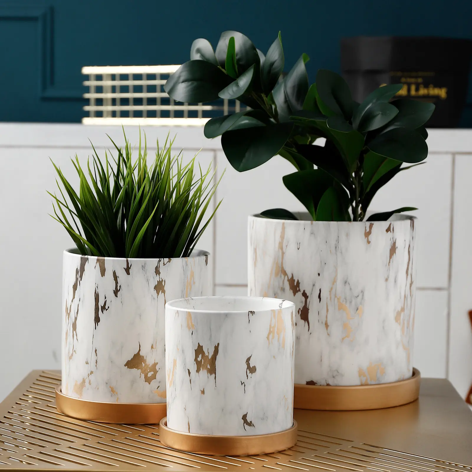 Jardinière en céramique blanche personnalisée pour intérieur et extérieur plante fleur succulente cactus pots cylindriques avec plateau plaqué or