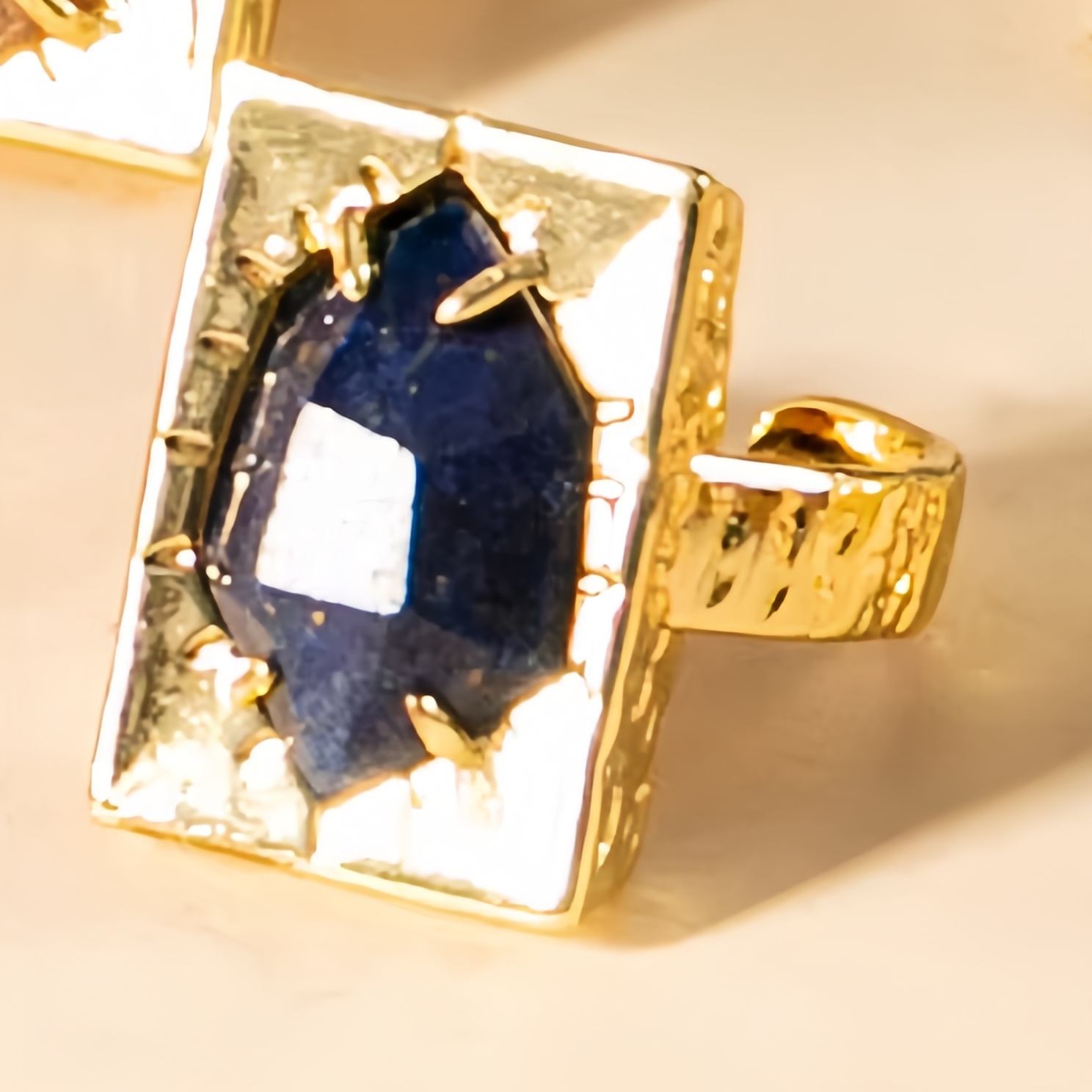 blue - Lapis Lazuli