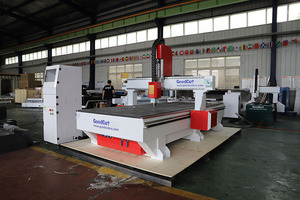Máquina enrutadora CNC de carga y descarga automática óptica de publicidad SERVO - Product Image 3