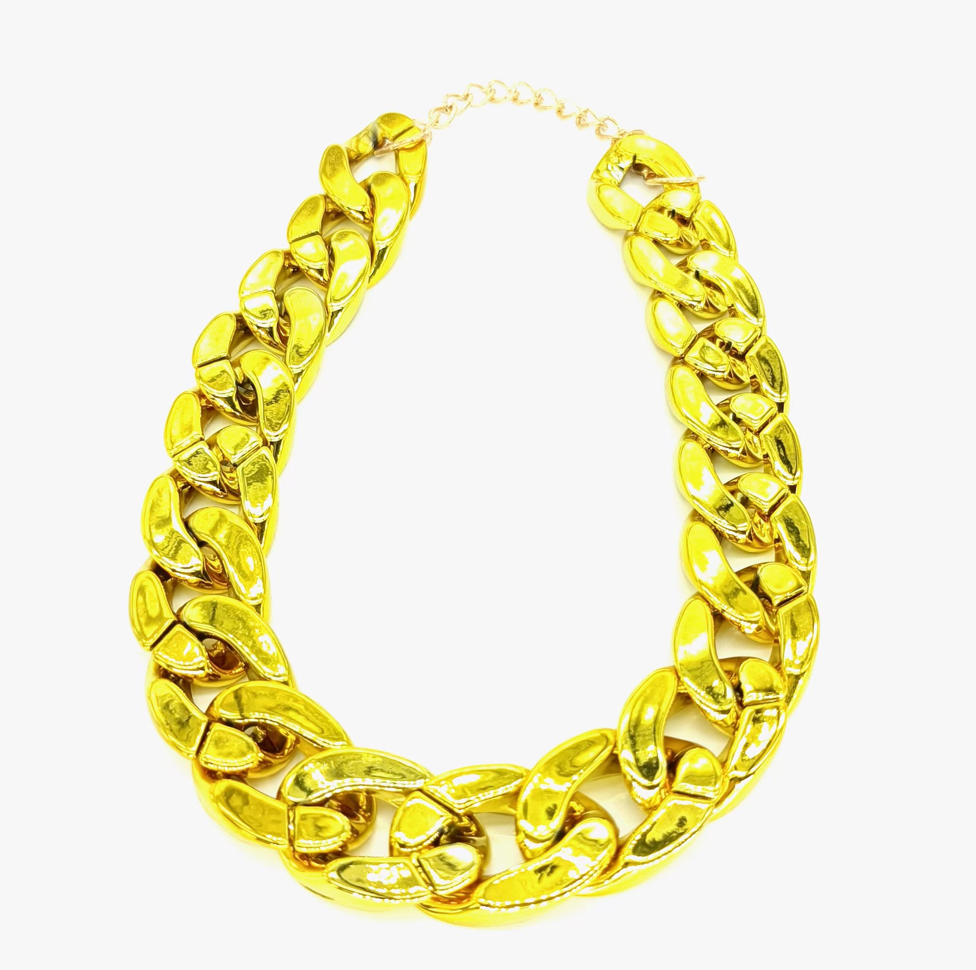 collier en métal