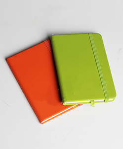 Cuaderno A5 personalizado con cubierta de tapa dura de lino diario estampado a la moda con logotipo liso para regalo - Product Image 4