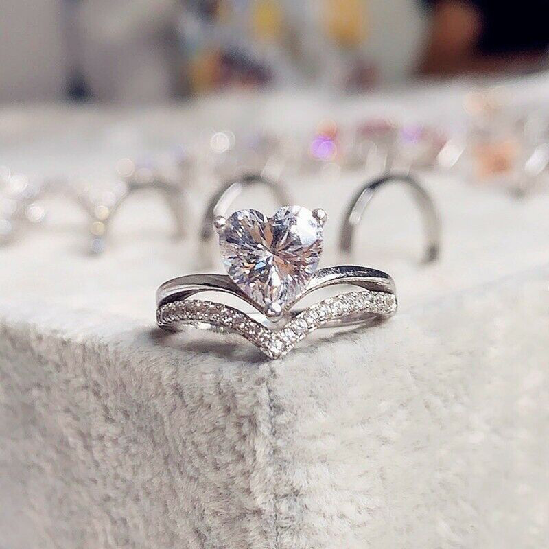 Q064 white gold