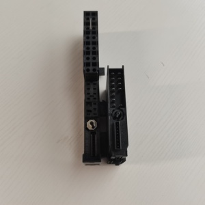 Et200 6 es71356hd000ba1 Controller programmabile e modulo di uscita Analogue 200sp 6 es7135-6hd00-0ba - Product Image 1