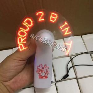 Оптовая продажа, светодиодный портативный вентилятор с USB-зарядкой, мигающий вентилятор с программируемым текстом для рекламных мероприятий и рекламы - Product Image 2
