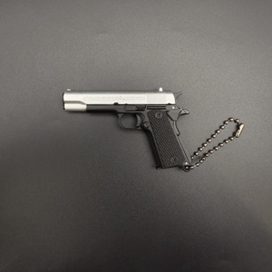 1911 1:3 Mini alaşım oyuncak silah anahtarlık, detaylı tasarım ve hareketli parçalar ile ateşleme el yapımı tahsil - Product Image 2