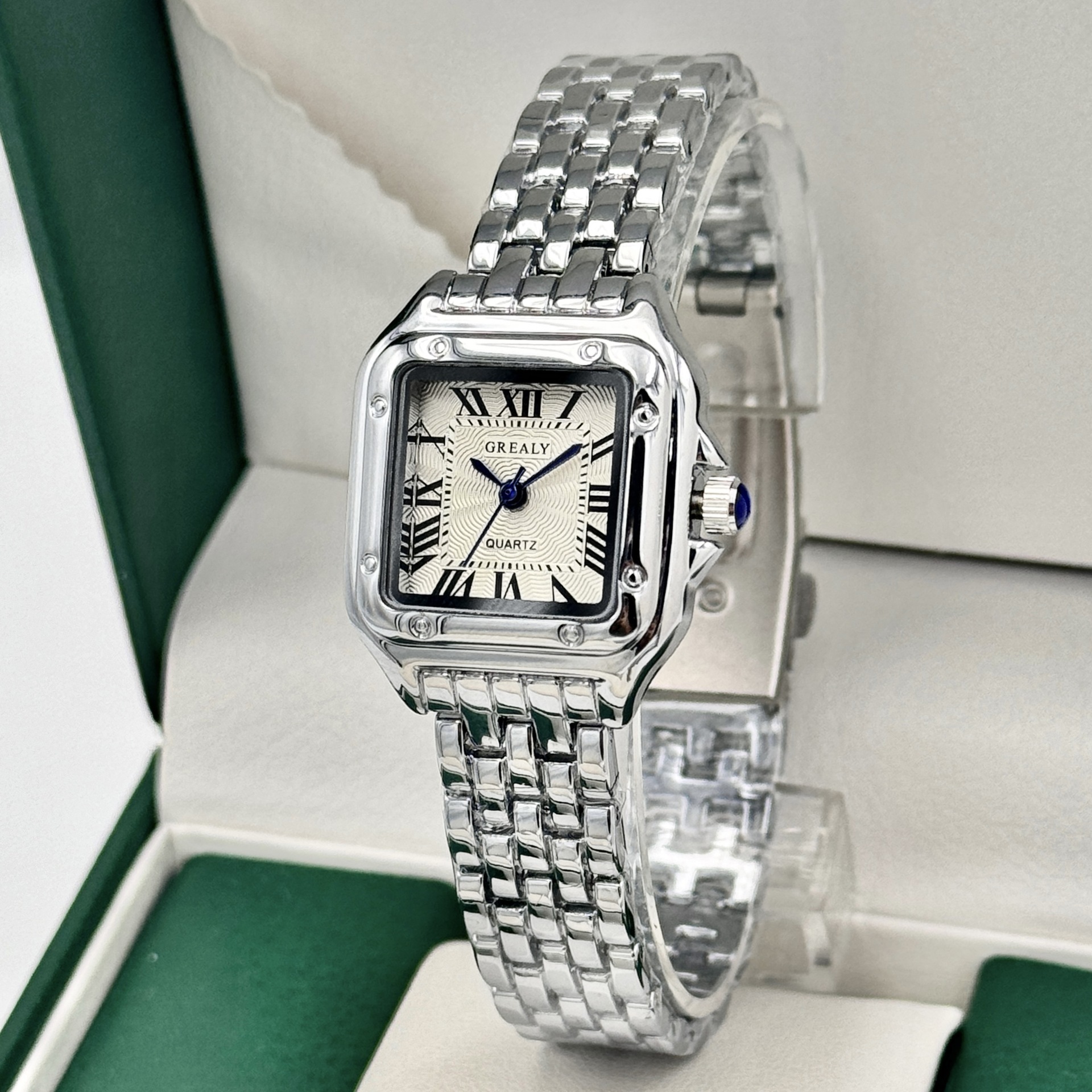 superficie bianco argento