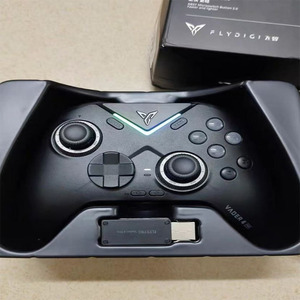 Controlador de juego inalámbrico Flydigi VADER 4Pro con palanca de ajuste de fuerza, joystick, interruptor de soporte de disparador de vibración/PC - Product Image 1