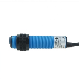 G18-3B30NA tres línea DC NPN NO salida de sensor fotoeléctrico interruptor con reflector