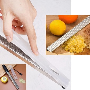 Çok fonksiyonlu paslanmaz çelik mutfak peynir rende el düzenlenen sebze limon zester koruyucu kapak ile - Product Image 5