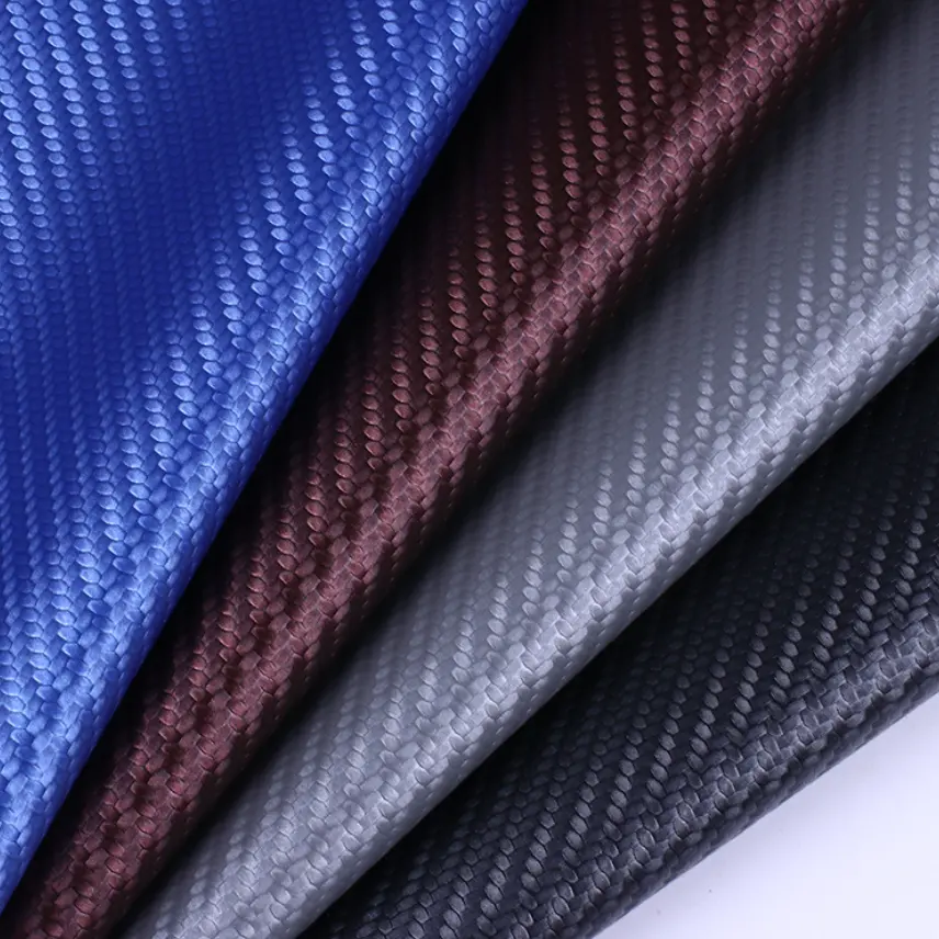 Gut aussehend mit glänzender Oberfläche Kohle faser Kunstleder Semi-PU-Leder PVC-Leder für Lenkrad Leder Material