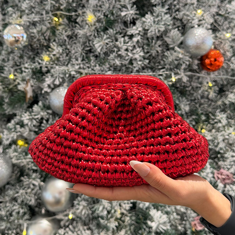 Metallic unlined without handle