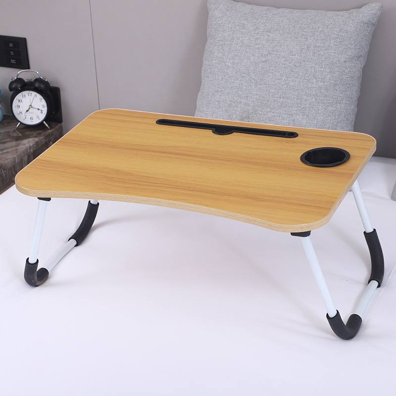 Walnut (cup holder)