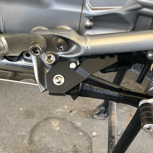 BMW için R1250GS R 1250 GS LC macera 2014 2017 motosiklet yan koruma yan standı anahtarı koruyucu kapak Cap - Product Image 1