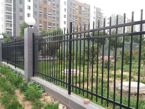 Özel boyut villa mızrak boru çit ve kapısı <span class=keywords><strong>alu</strong></span> picket palisade çit