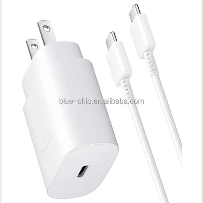 ชุดสายชาร์จ PD25W US + สาย 1 เมตร พร้อมกล่องบรรจุภัณฑ์