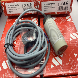 高品质誘導近接センサーEC3025TBAPL-C 100% オリジナル - Product Image 3