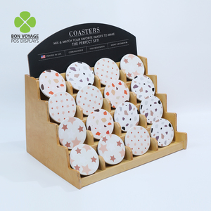 Kunden spezifischer Einzelhandel geschäft Promotion Holz gedreht Arbeits platte Schlüssel anhänger Displayst änder mit Haken für Zubehör - Product Image 6