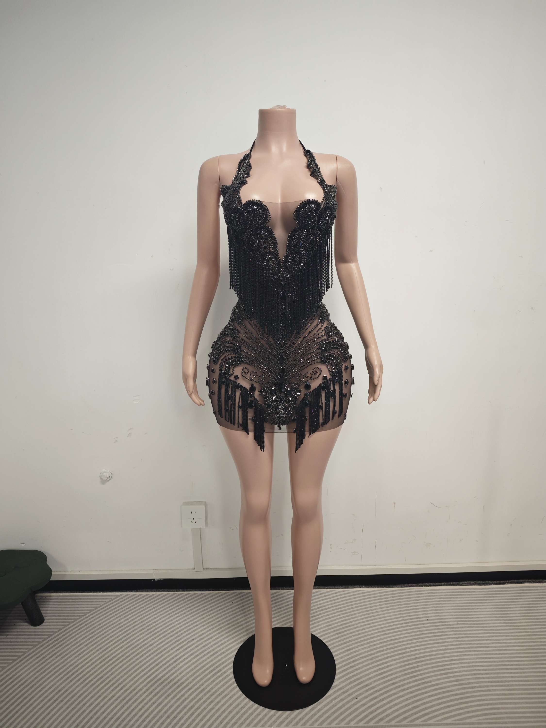 TH25080420-black