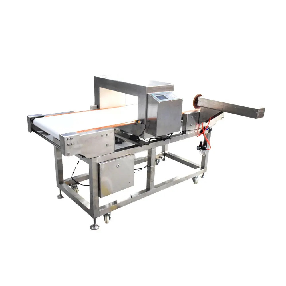 Macchina del metal detector ad alta sensibilità per l'industria della lavorazione del forno della carne dell'alimento utilizzata