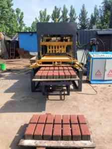 Volautomatische <span class=keywords><strong>Machine</strong></span> Voor Het Maken Van Betonblokken <span class=keywords><strong>Qt4</strong></span>-<span class=keywords><strong>15c</strong></span> Machines Voor Cementholle Bakstenen - Product Image 2