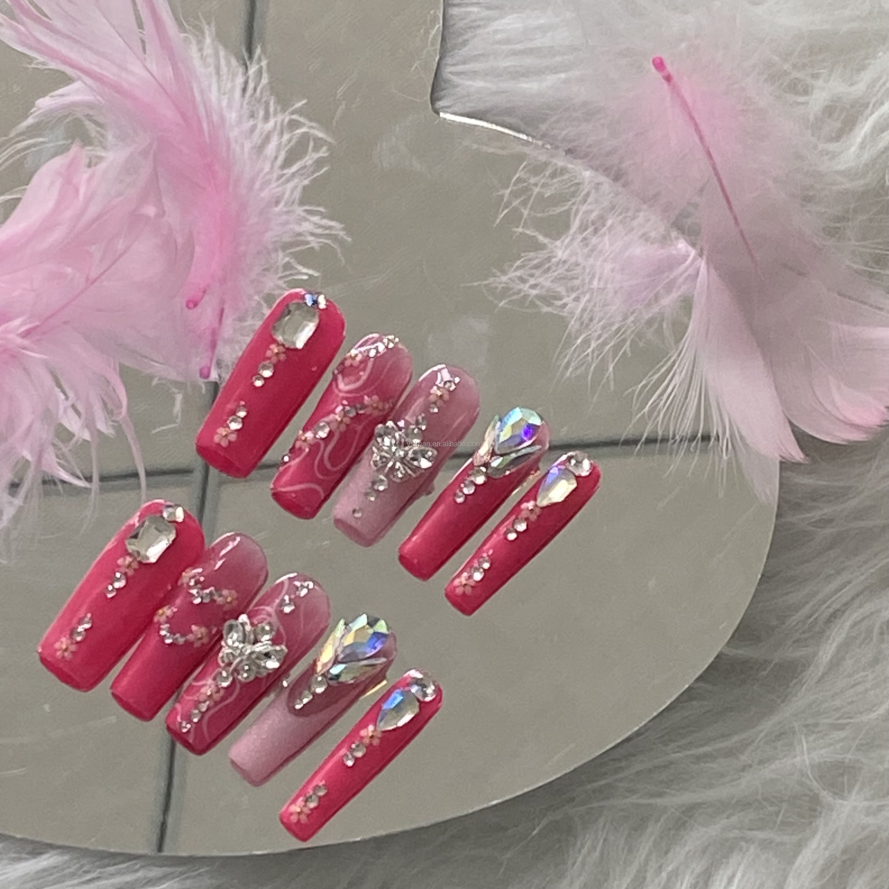 Fait à la main 01 M