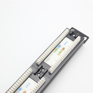 UTPパッチケーブル用バックバー付き24ポートCat6Cat5パッチパネルネットワーク配信フレーム - Product Image 2