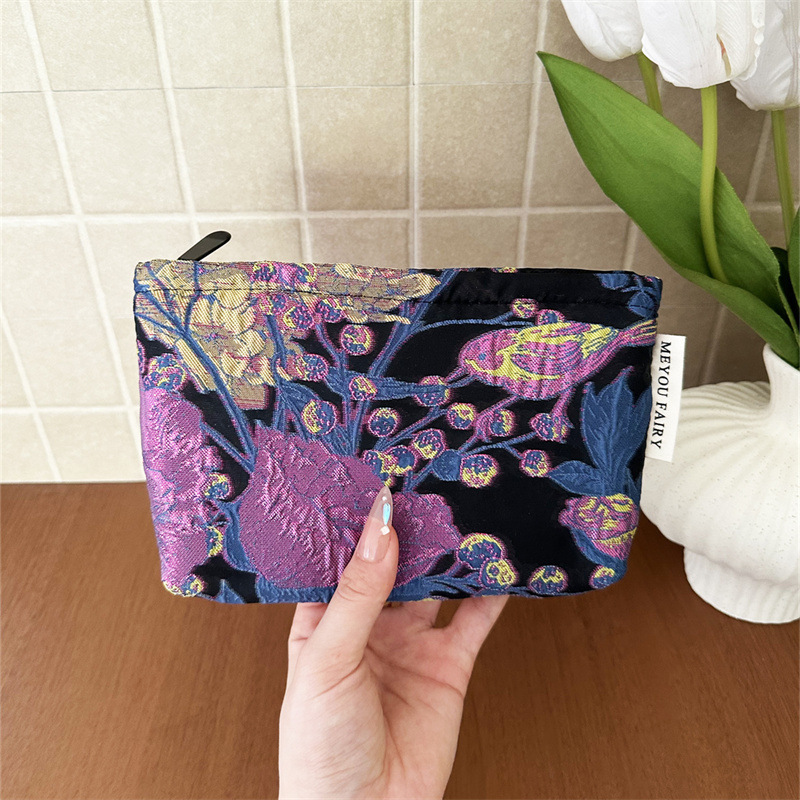 Talla pequeña - Estampado floral de pájaros - Negro
