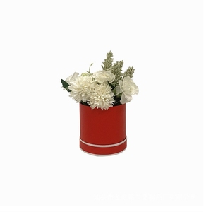 Fall in Color Wholesale Minimalist Macaron Style Packaging Boxes Fashionable Small Circular <strong>Hugging</strong> Bucket Rose Flower Gift <strong>Box</strong> - Product Image 6