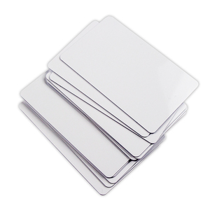 CR80สมาร์ทการ์ดพีวีซีกันน้ำว่างเปล่าสามารถพิมพ์ได้ Ntag215 NFC 13.56MHz Google Review RFID นามบัตรโรงแรมแอปพลิเคชั่นที่หลากหลาย - Product Image 1