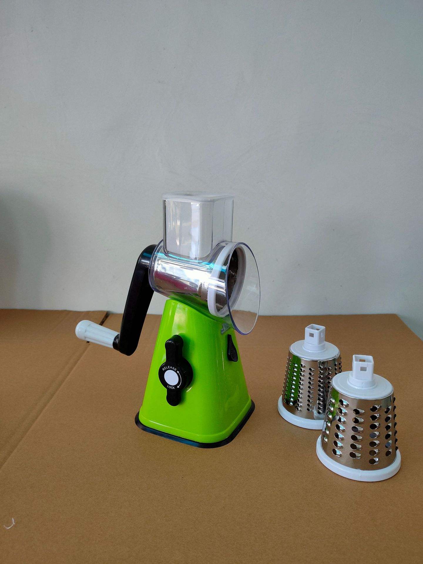 สีเขียว