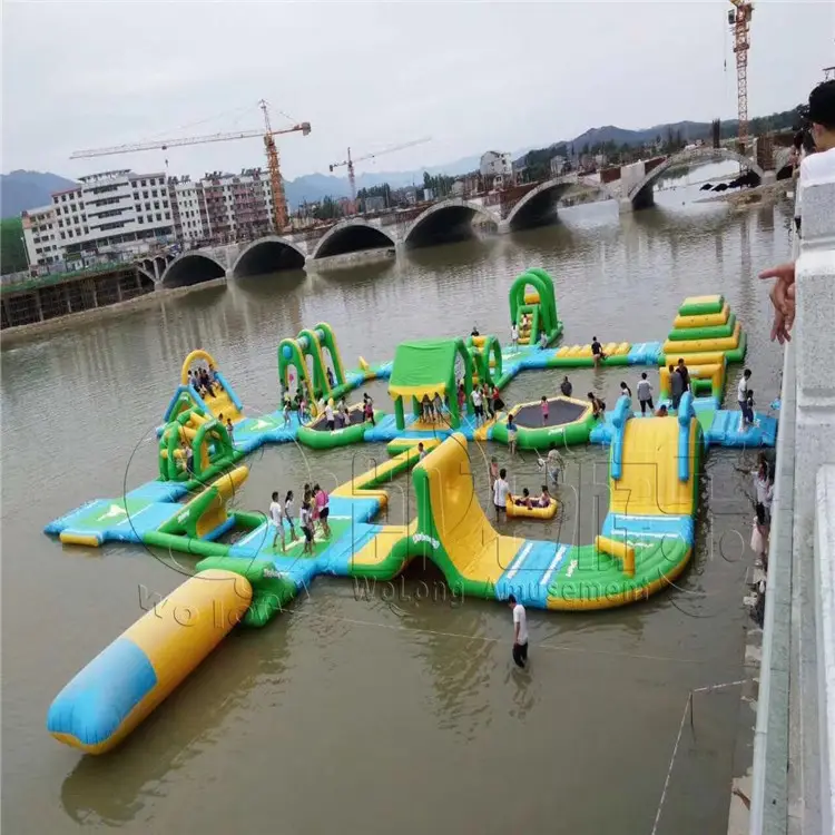 O fornecedor inflável inflável do divertimento brinquedos inflados do ar do esporte do curso grande do obstáculo