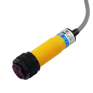 Interruptor fotoeléctrico infrarrojo de tipo difuso cilíndrico E3F, sensor de proximidad fotoeléctrico - Product Image 3