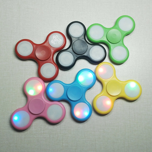 Thiết Kế Nóng Hiển Thị Tin Nhắn Lập Trình <span class=keywords><strong>LED</strong></span> Fidget Spinner - Product Image 4