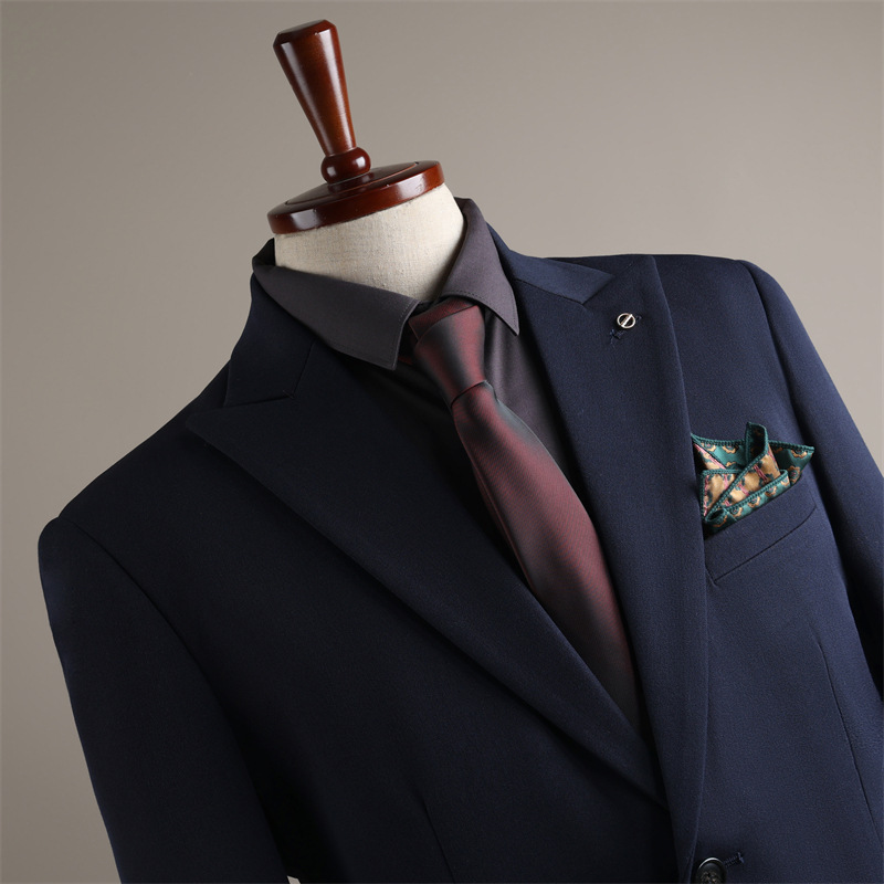 Azul marino (traje de una sola pieza)