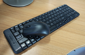 Wholesale New Logitech MK220 <strong>Wireless</strong> USB <strong>Keyboard</strong> and <strong>Mouse</strong> Set Home Office <strong>Computer</strong> Notebook Universal <strong>Mouse</strong> and <strong>Keyboard</strong> Set - Product Image 4